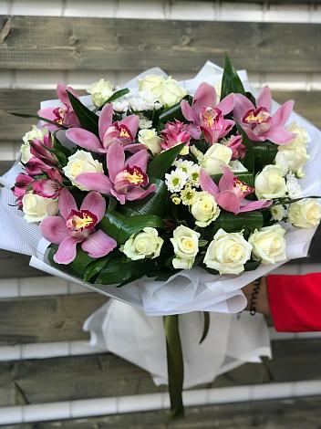 Букет цветов из: Розы и Хризантемы в Прокудском