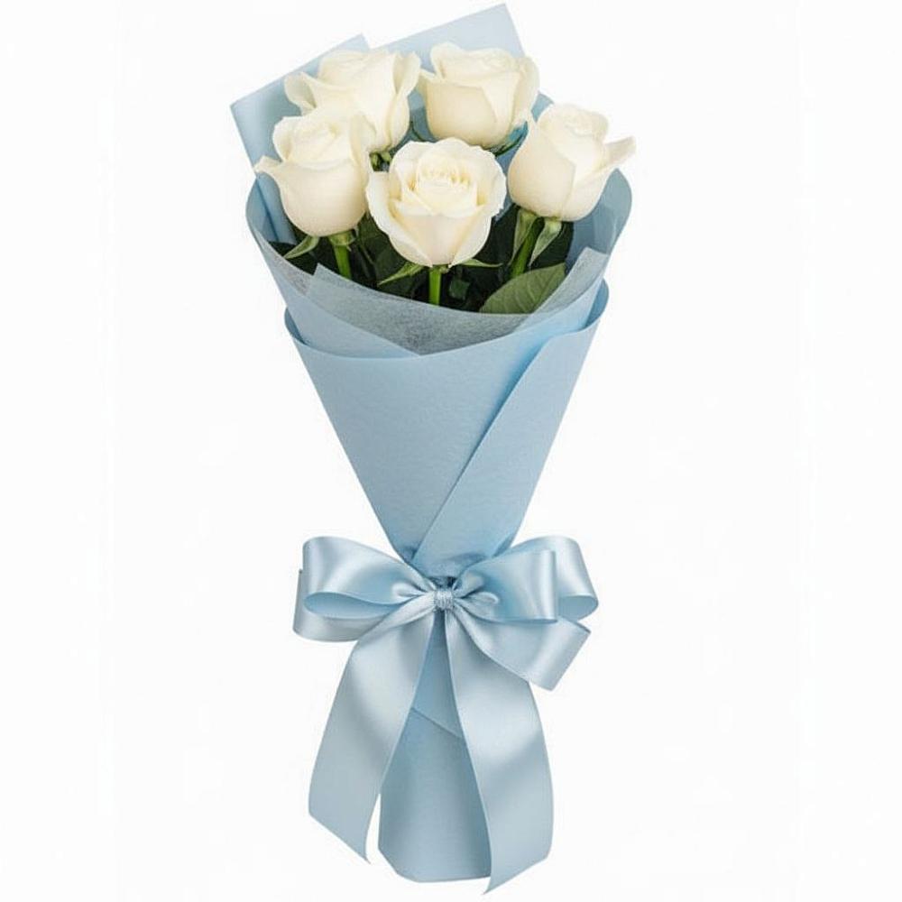 Букет 5 Белых роз Проуд в Прокудском