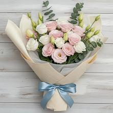 Букет цветов из:  Лизиантусы в Прокудском