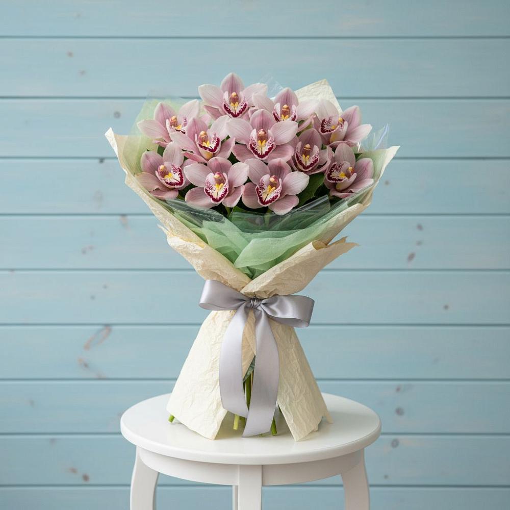 Букет цветов из: Орхидеи и Розы в Прокудском