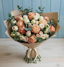 Букет цветов из:  Альстромерии и Розы в Прокудском
